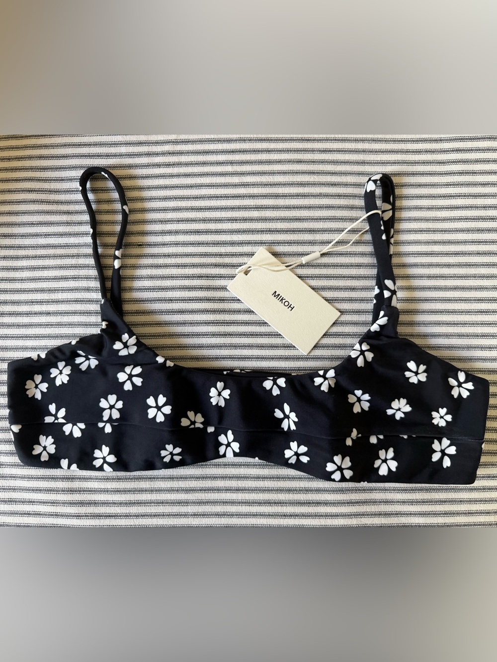 MIKOH ‘Vivi’ Floral Print Bikini Top, NWT (Color: Bloom)